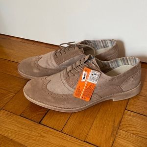 NWT HEY Dude Oxford Size 10.5